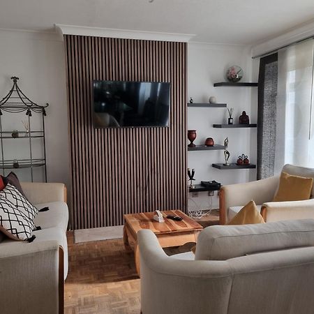 풀 2 Bed Semi-Detached House 빌라 외부 사진